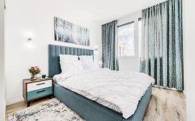 Ari Green Apartment Near Atrium Mall